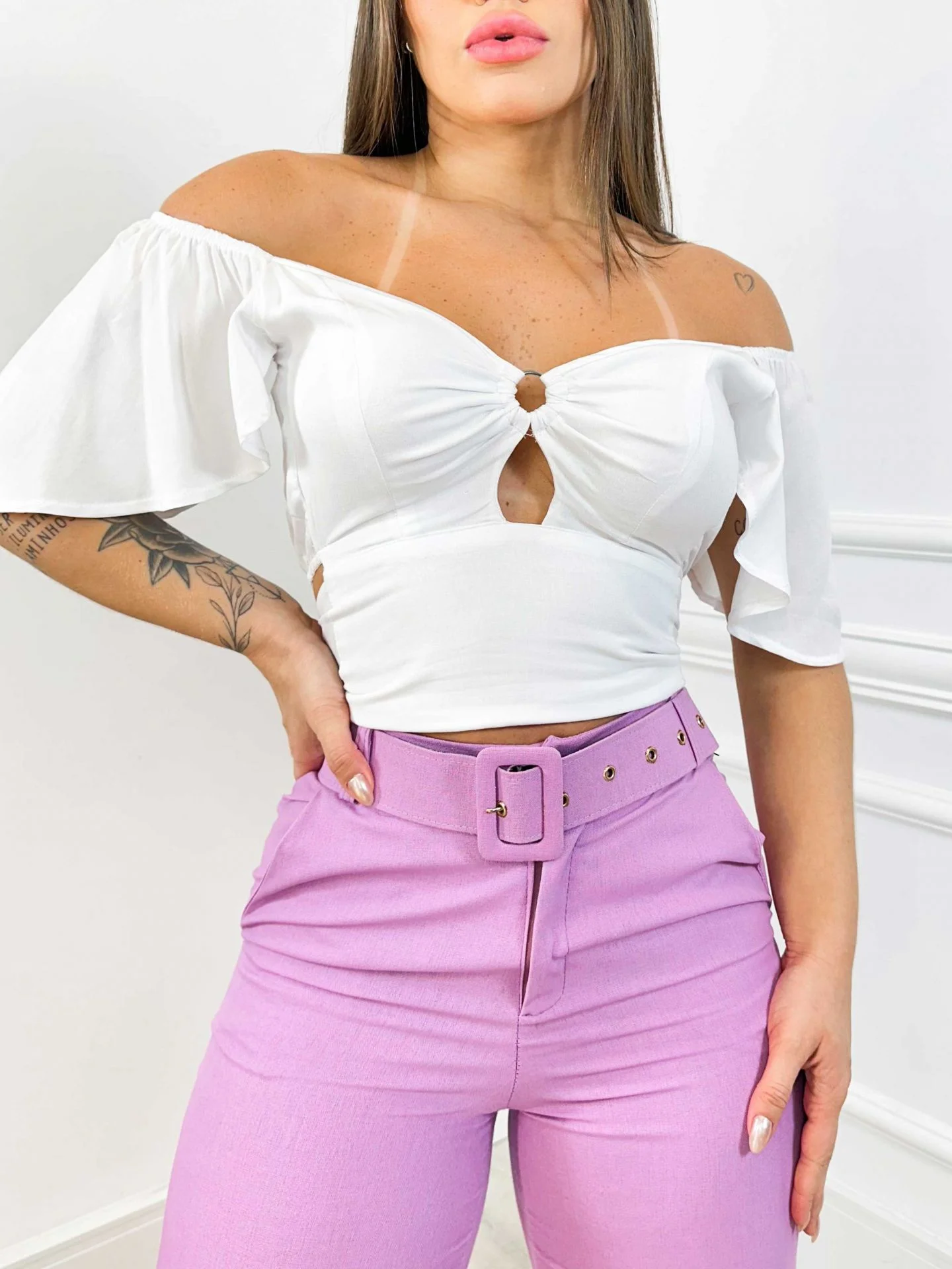 Blusa de viscose babado na manga de amarrar atrás - Image 3