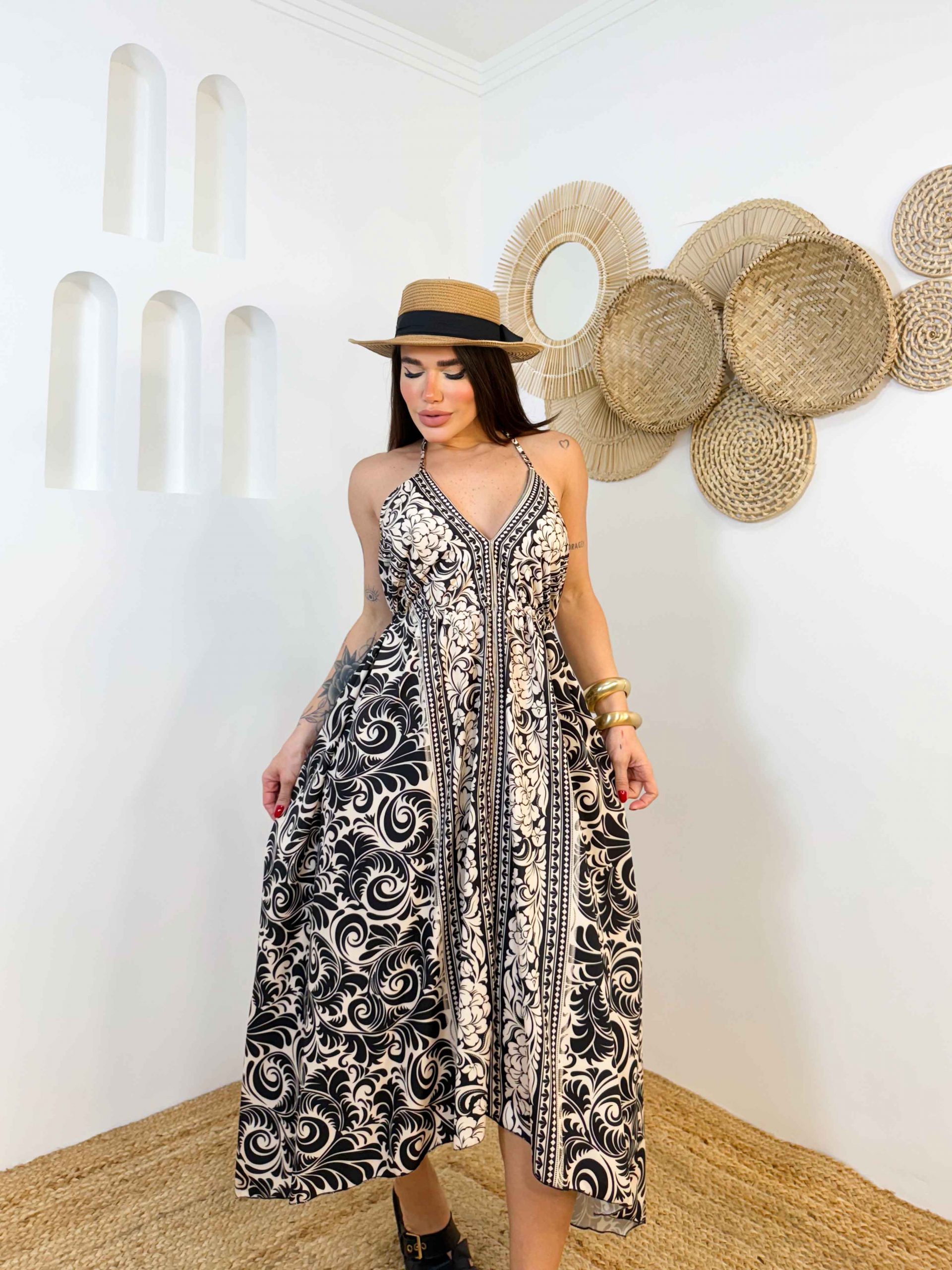 Vestido pontas Noir (Veste do 36 ao 52)